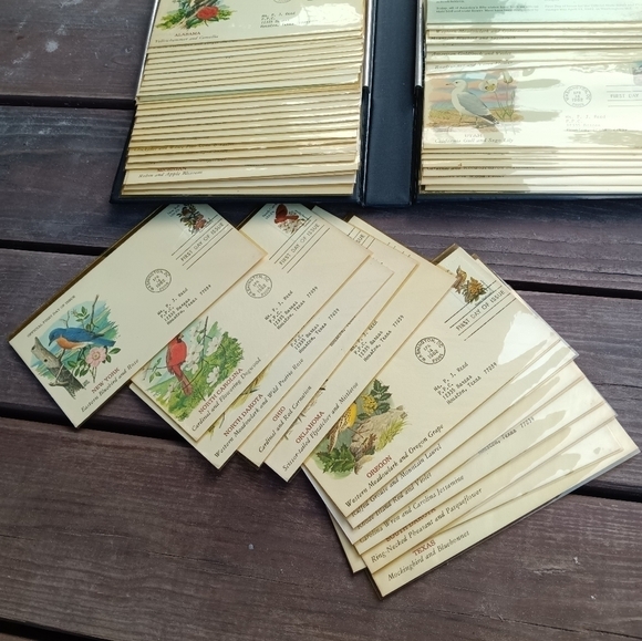 Official Birds & Flowers of Our Fifty States First Day Cover Collection Stamps - Picture 3 of 10